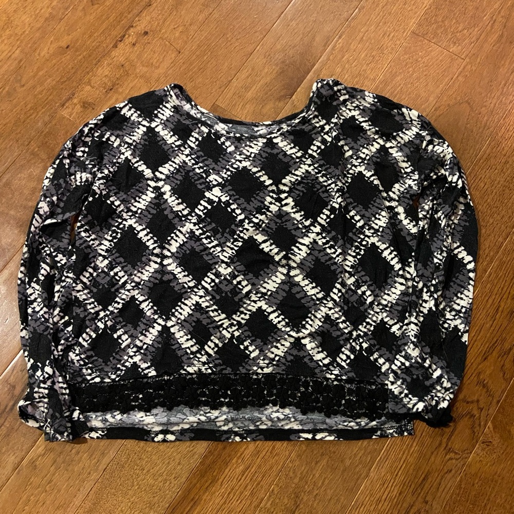Justice girls shirt size 10